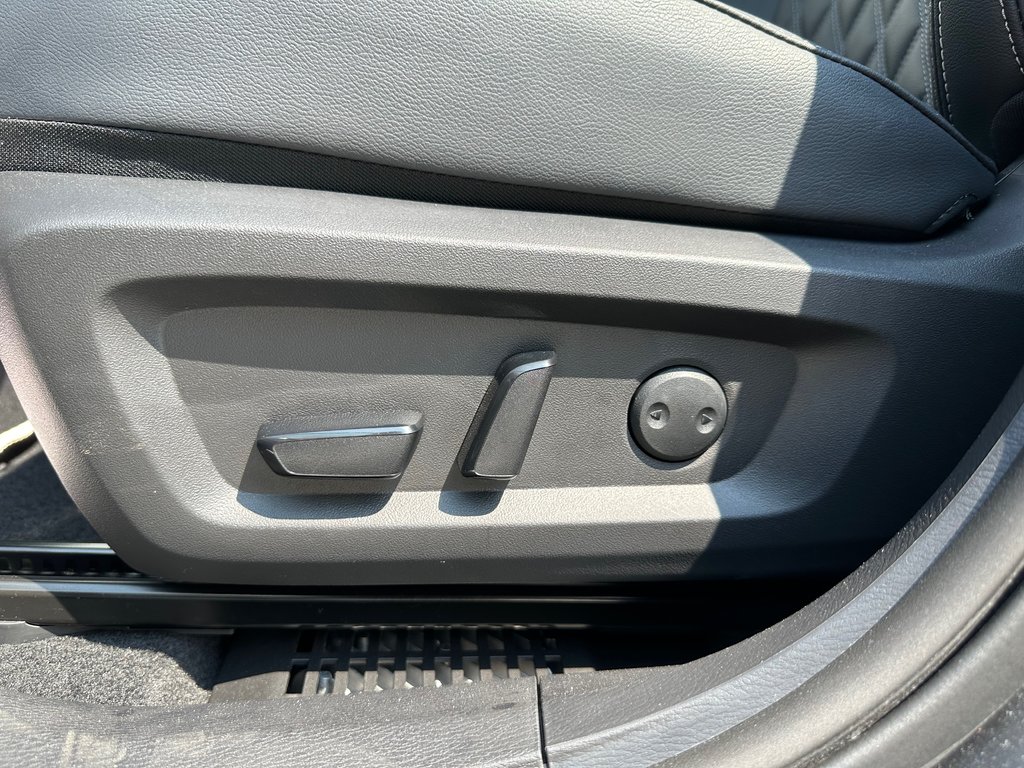Mitsubishi OUTLANDER PHEV GT S-AWC 2025 à Kentville, Nouvelle-Écosse - 10 - w1024h768px