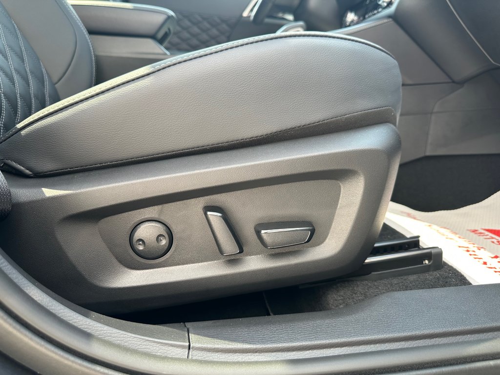 Mitsubishi OUTLANDER PHEV GT S-AWC 2025 à Kentville, Nouvelle-Écosse - 28 - w1024h768px