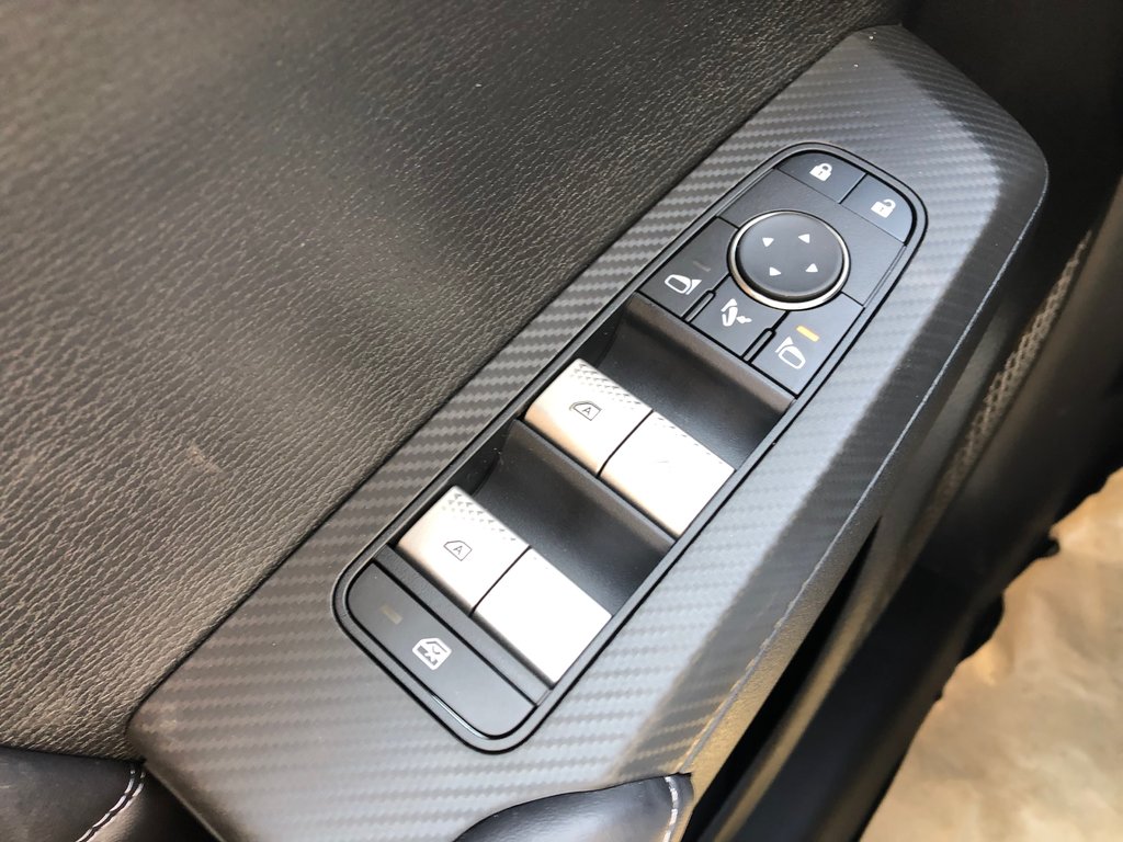 2025 Mitsubishi OUTLANDER PHEV GT S-AWC in Kentville, Nova Scotia - 7 - w1024h768px
