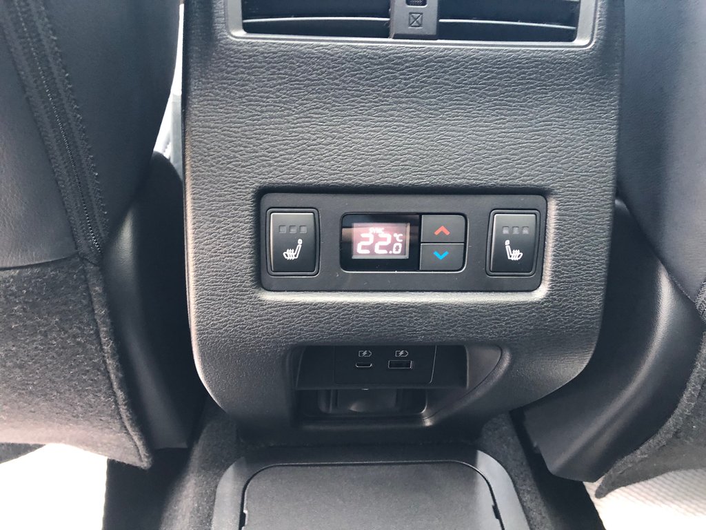 2025 Mitsubishi OUTLANDER PHEV GT S-AWC in Kentville, Nova Scotia - 23 - w1024h768px