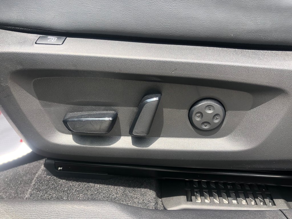 2025 Mitsubishi OUTLANDER PHEV GT S-AWC in Kentville, Nova Scotia - 19 - w1024h768px