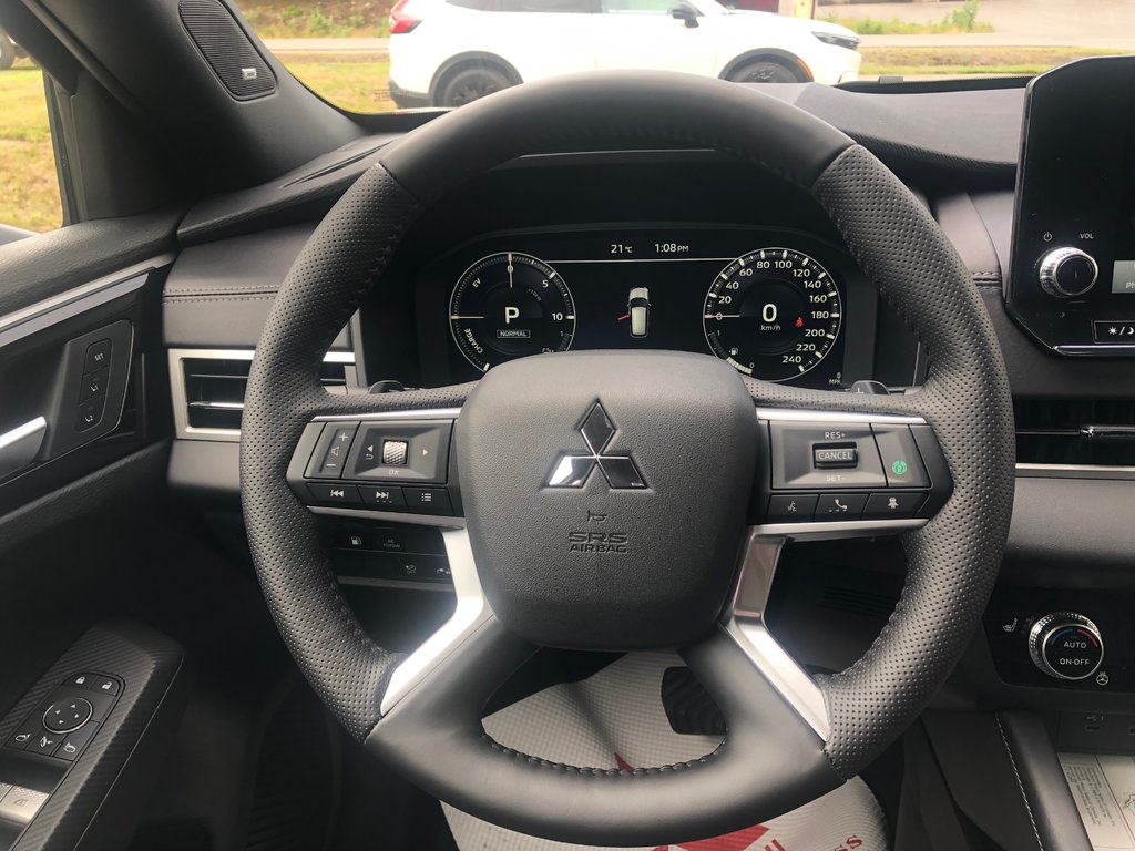 2025 Mitsubishi OUTLANDER PHEV GT NOIR S-AWC in Kentville, Nova Scotia - 10 - w1024h768px