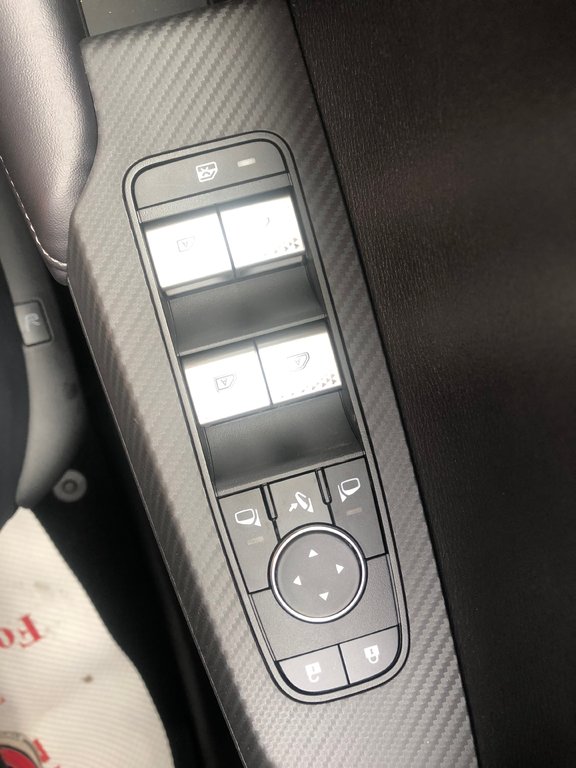 2025 Mitsubishi OUTLANDER PHEV GT NOIR S-AWC in Kentville, Nova Scotia - 7 - w1024h768px