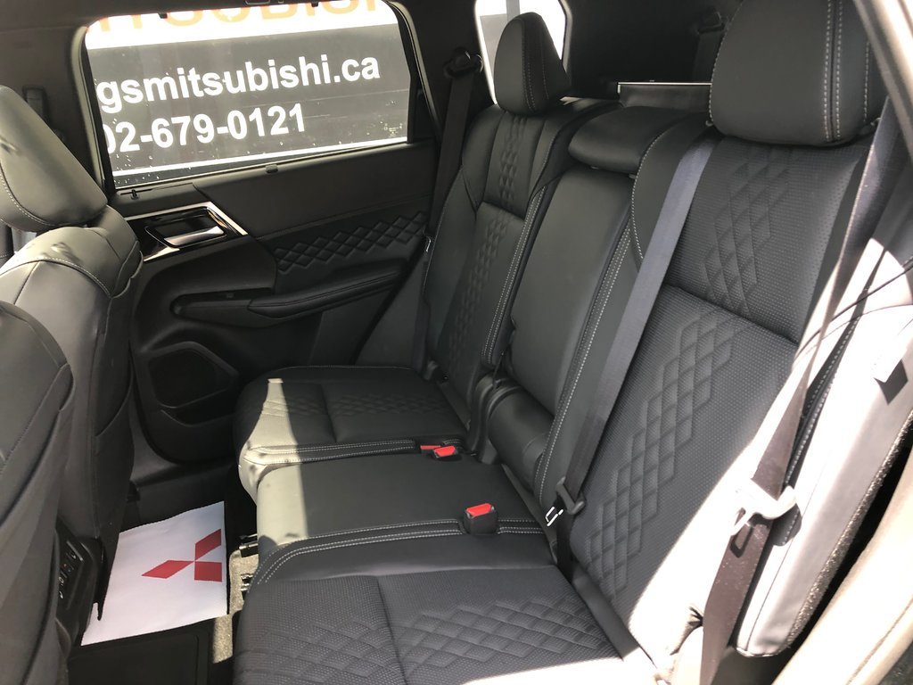 2025 Mitsubishi OUTLANDER PHEV GT NOIR S-AWC in Kentville, Nova Scotia - 21 - w1024h768px