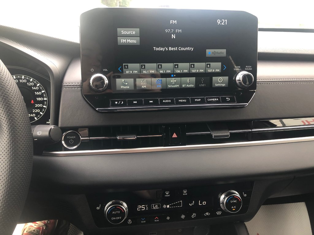 2025 Mitsubishi OUTLANDER PHEV GT NOIR S-AWC in Kentville, Nova Scotia - 14 - w1024h768px
