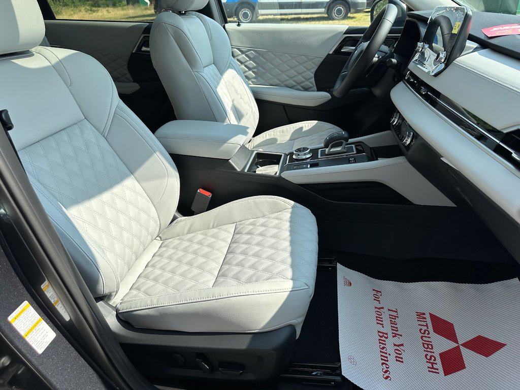 Mitsubishi OUTLANDER PHEV SEL S-AWC 2025 à Kentville, Nouvelle-Écosse - 25 - w1024h768px