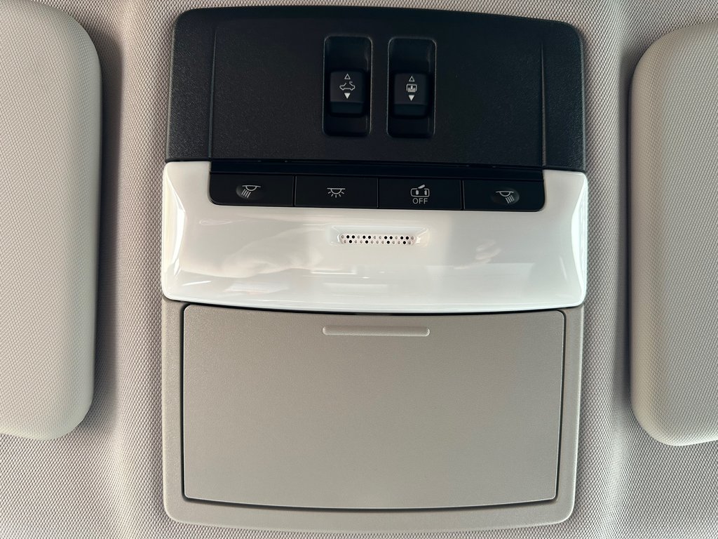 2025 Mitsubishi OUTLANDER PHEV SE S-AWC in Kentville, Nova Scotia - 15 - w1024h768px