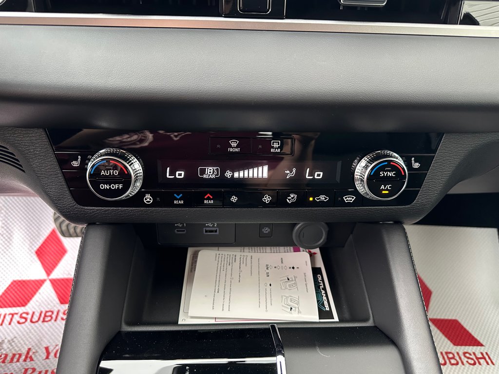 2025 Mitsubishi OUTLANDER PHEV SE S-AWC in Kentville, Nova Scotia - 13 - w1024h768px