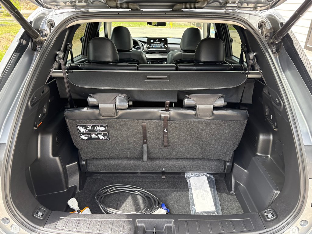 2024 Mitsubishi Outlander Plug-In Hybrid SEL - sunroof, power and heated seats, hands free in Kentville, Nova Scotia - 24 - w1024h768px