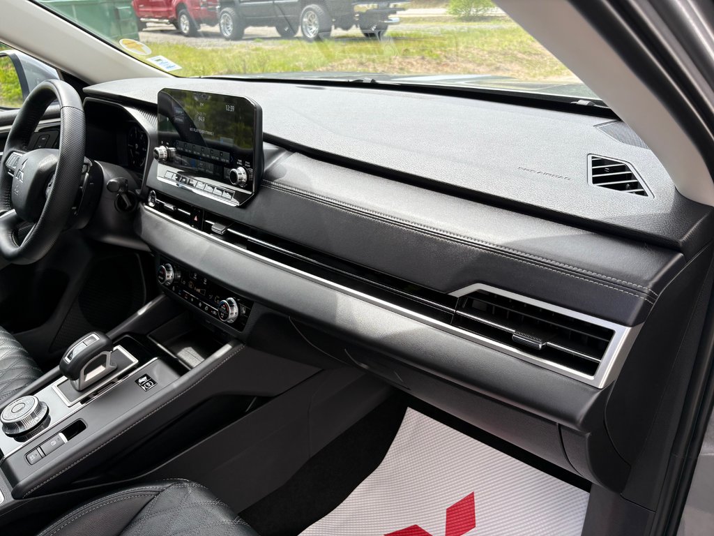 2024 Mitsubishi Outlander Plug-In Hybrid SEL - sunroof, power and heated seats, hands free in Kentville, Nova Scotia - 28 - w1024h768px