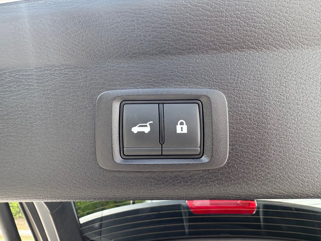 2024 Mitsubishi Outlander Plug-In Hybrid SEL - sunroof, power and heated seats, hands free in Kentville, Nova Scotia - 25 - w1024h768px