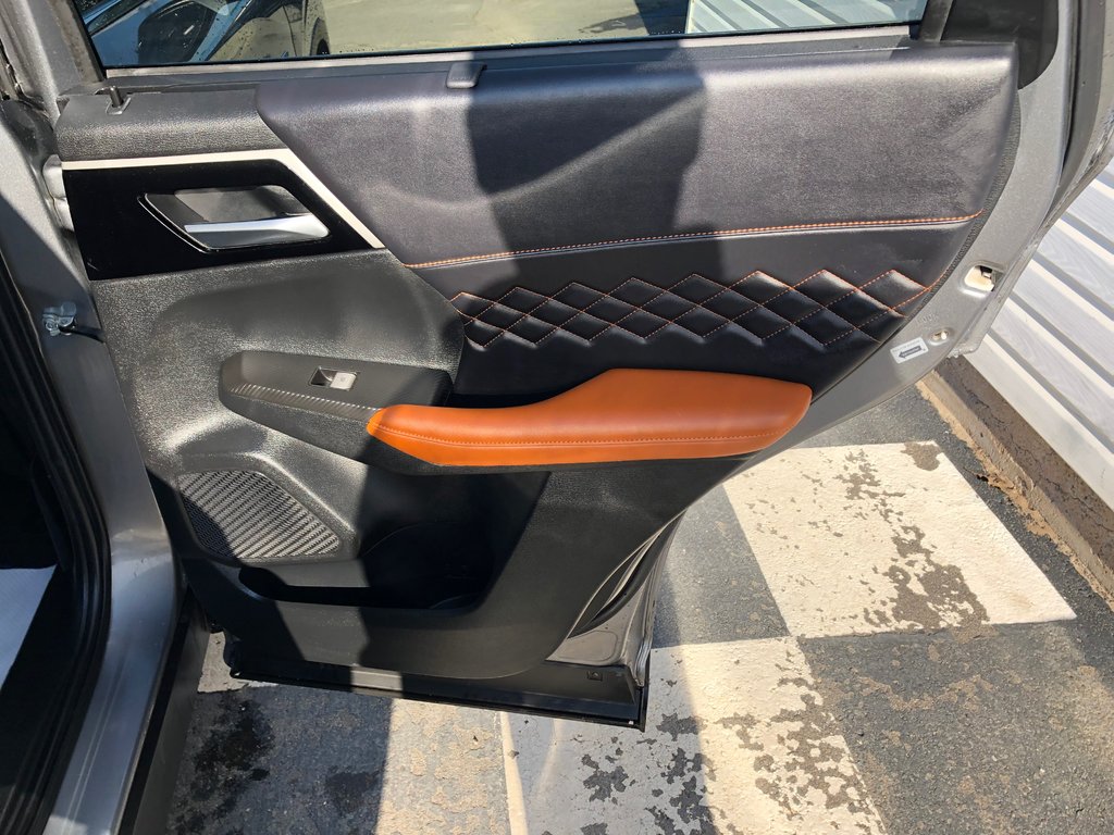 Mitsubishi Outlander Plug-In Hybrid GT - power seats, dual climate zones, rear air 2024 à COLDBROOK, Nouvelle-Écosse - 25 - w1024h768px