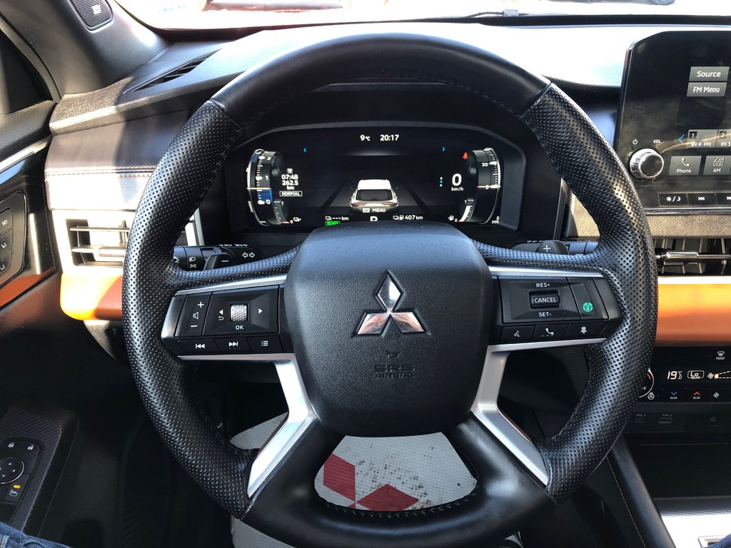 Mitsubishi Outlander Plug-In Hybrid GT - power seats, dual climate zones, rear air 2024 à COLDBROOK, Nouvelle-Écosse - 10 - w1024h768px
