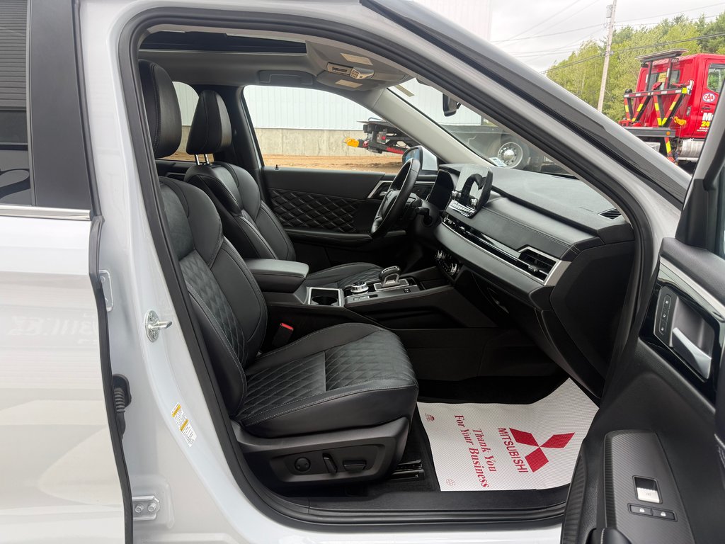 Mitsubishi Outlander Plug-In Hybrid SEL S-AWC, keyless entry, backup camera, Bluetooth 2024 à COLDBROOK, Nouvelle-Écosse - 21 - w1024h768px