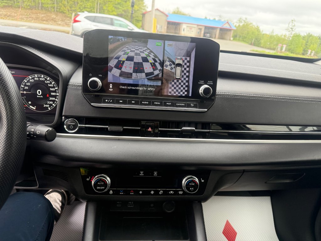 Mitsubishi Outlander Plug-In Hybrid SEL S-AWC, keyless entry, backup camera, Bluetooth 2024 à COLDBROOK, Nouvelle-Écosse - 12 - w1024h768px