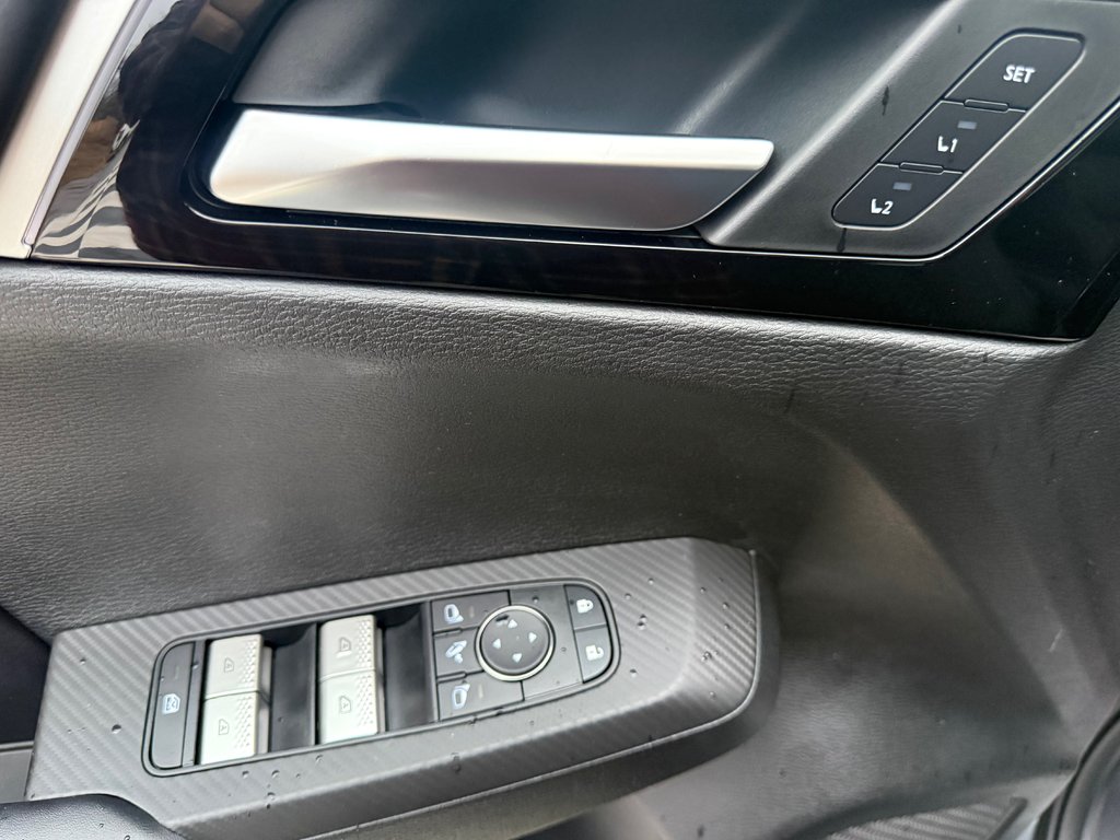 2025 Mitsubishi Outlander Plug-in Hybrid GT NOIR S-AWC in Kentville, Nova Scotia - 8 - w1024h768px