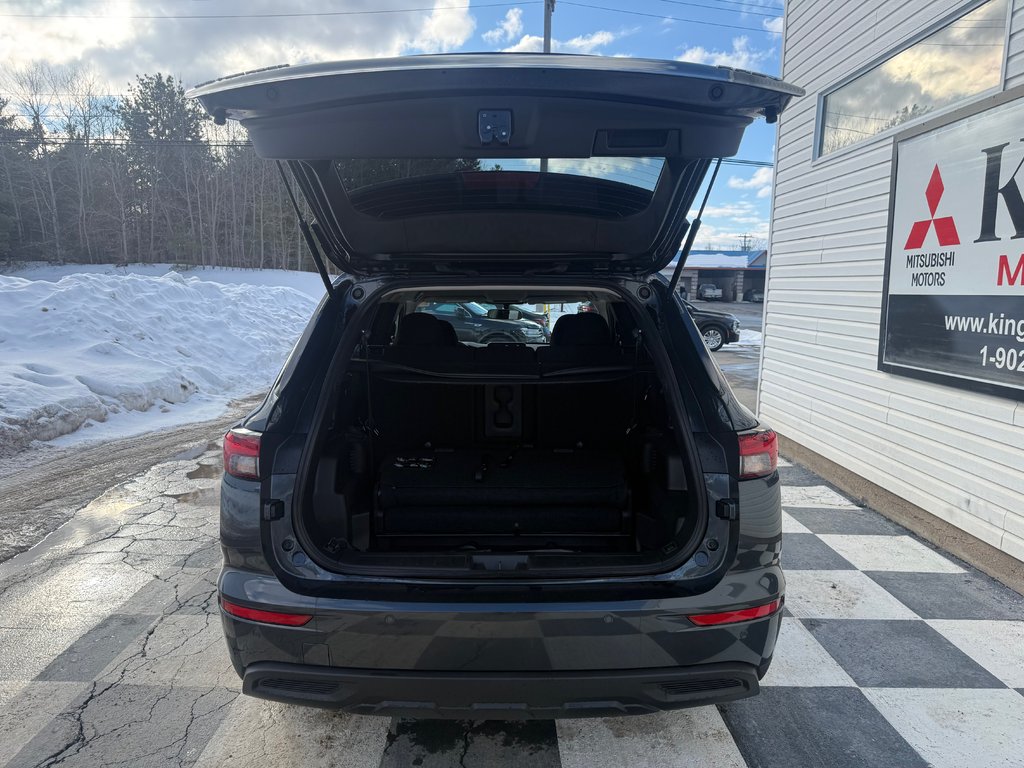 Mitsubishi Outlander Plug-In Hybrid ES 2025 à Kentville, Nouvelle-Écosse - 15 - w1024h768px