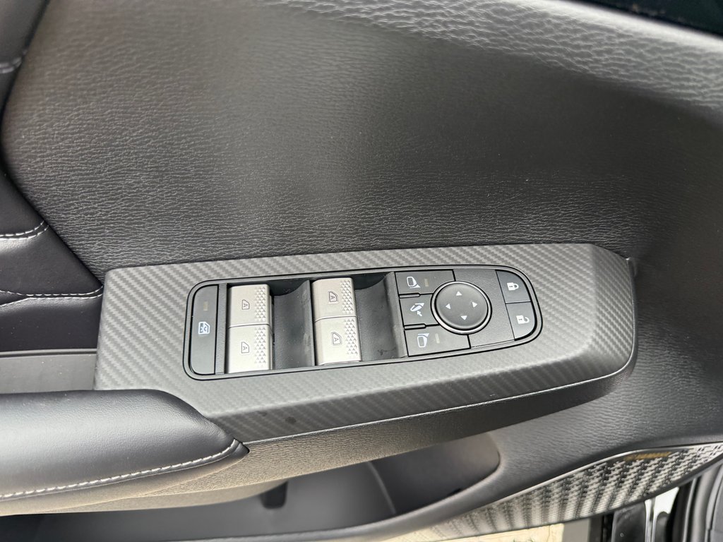 2026 Mitsubishi Outlander Plug-in Hybrid GT S-AWC in Kentville, Nova Scotia - 8 - w1024h768px