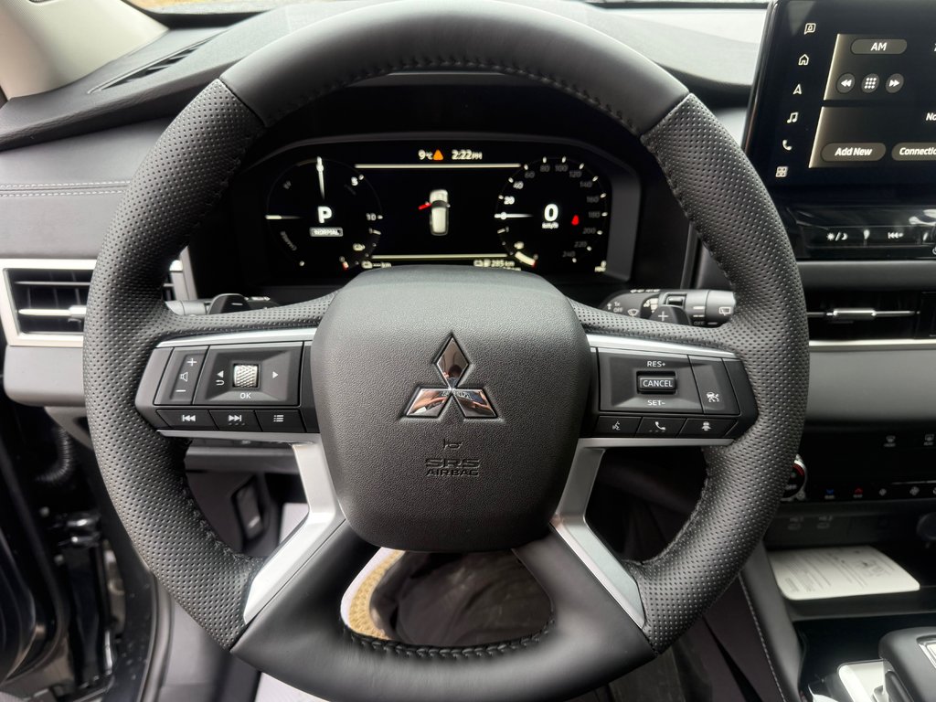 2026 Mitsubishi Outlander Plug-in Hybrid SE S-AWC in Kentville, Nova Scotia - 10 - w1024h768px