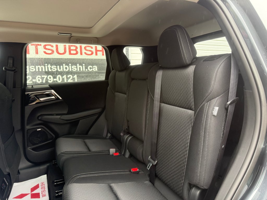 2026 Mitsubishi Outlander Plug-in Hybrid SE S-AWC in Kentville, Nova Scotia - 15 - w1024h768px
