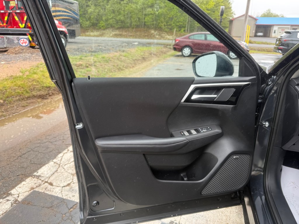 2026 Mitsubishi Outlander Plug-in Hybrid SE S-AWC in Kentville, Nova Scotia - 7 - w1024h768px