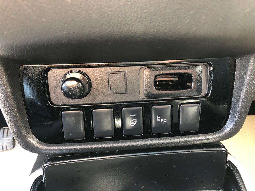 Mitsubishi Outlander SE-V6, Sirius XM, Bluetooth Audio,AWD 2018 à COLDBROOK, Nouvelle-Écosse - 15 - w1024h768px