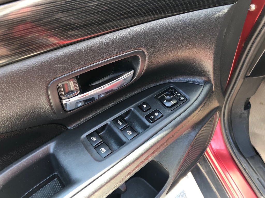 Mitsubishi Outlander SE-V6, Sirius XM, Bluetooth Audio,AWD 2018 à COLDBROOK, Nouvelle-Écosse - 8 - w1024h768px