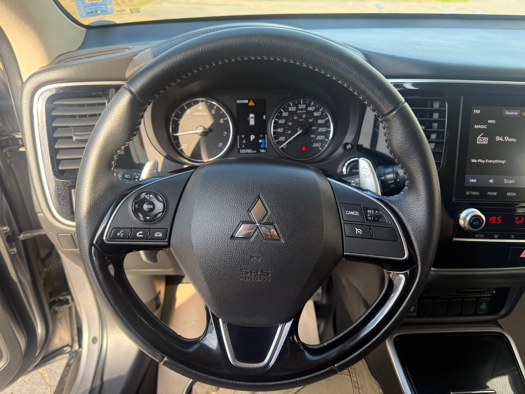 Mitsubishi OUTLANDER SE, keyless entry, backup camera, Bluetooth 2020 à COLDBROOK, Nouvelle-Écosse - 10 - w1024h768px