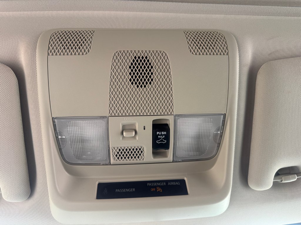 2020 Mitsubishi OUTLANDER ES, keyless entry, backup camera, Bluetooth in COLDBROOK, Nova Scotia - 13 - w1024h768px