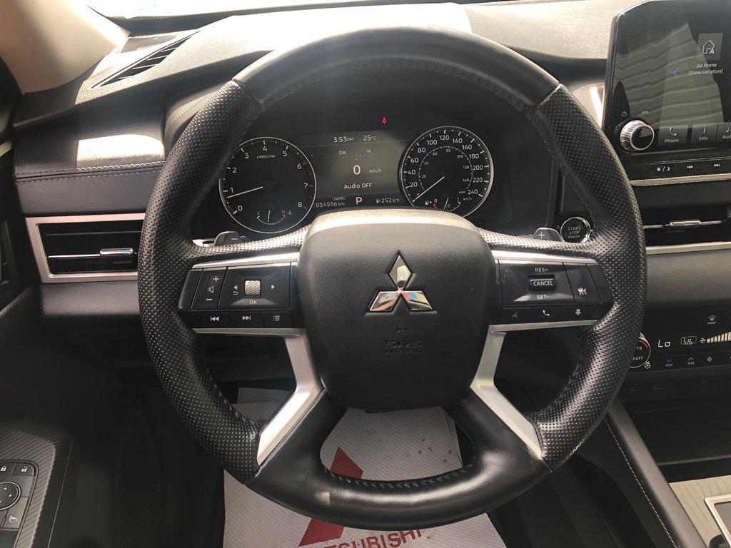 2022 Mitsubishi Outlander LE - sunroof, power & heated seats, reverse camera in Kentville, Nova Scotia - 9 - w1024h768px