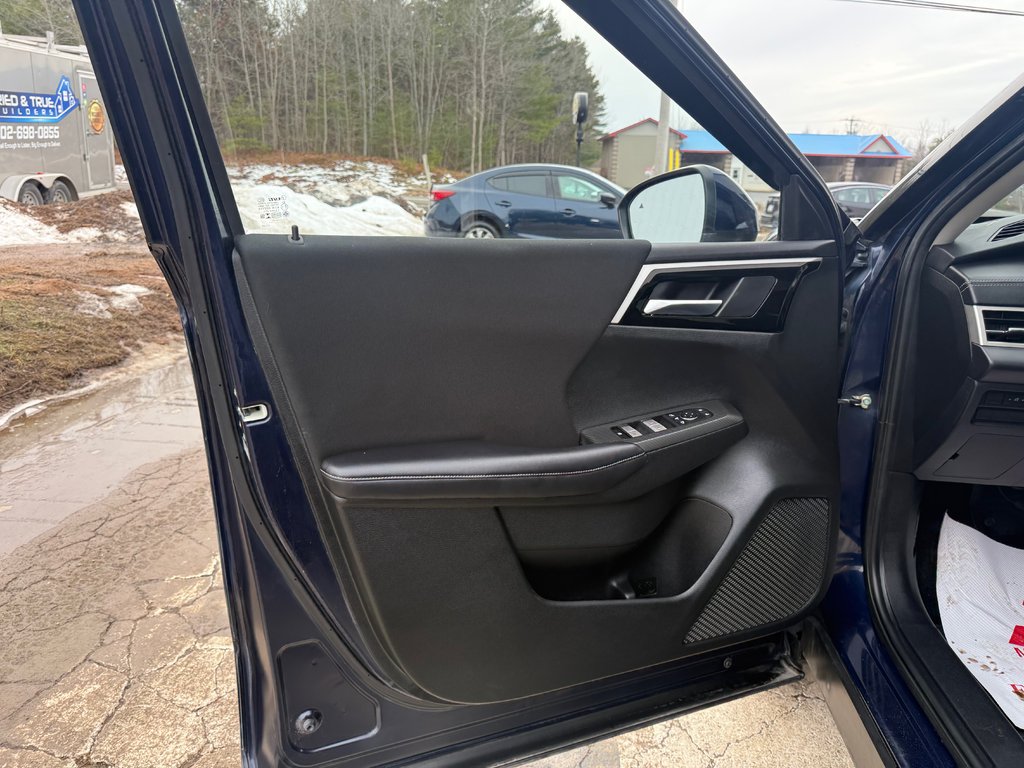 2023 Mitsubishi Outlander LE S-AWC, keyless entry, backup camera, Bluetooth in Kentville, Nova Scotia - 7 - w1024h768px