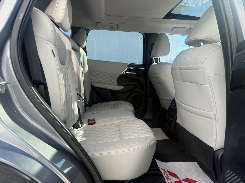 Mitsubishi Outlander SEL, keyless entry, backup camera, Bluetooth 2023 à COLDBROOK, Nouvelle-Écosse - 18 - w1024h768px