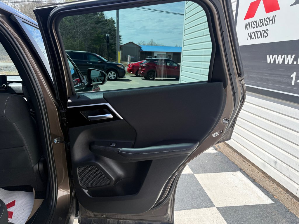 Mitsubishi Outlander ES, keyless entry, backup camera, Bluetooth 2023 à Kentville, Nouvelle-Écosse - 16 - w1024h768px