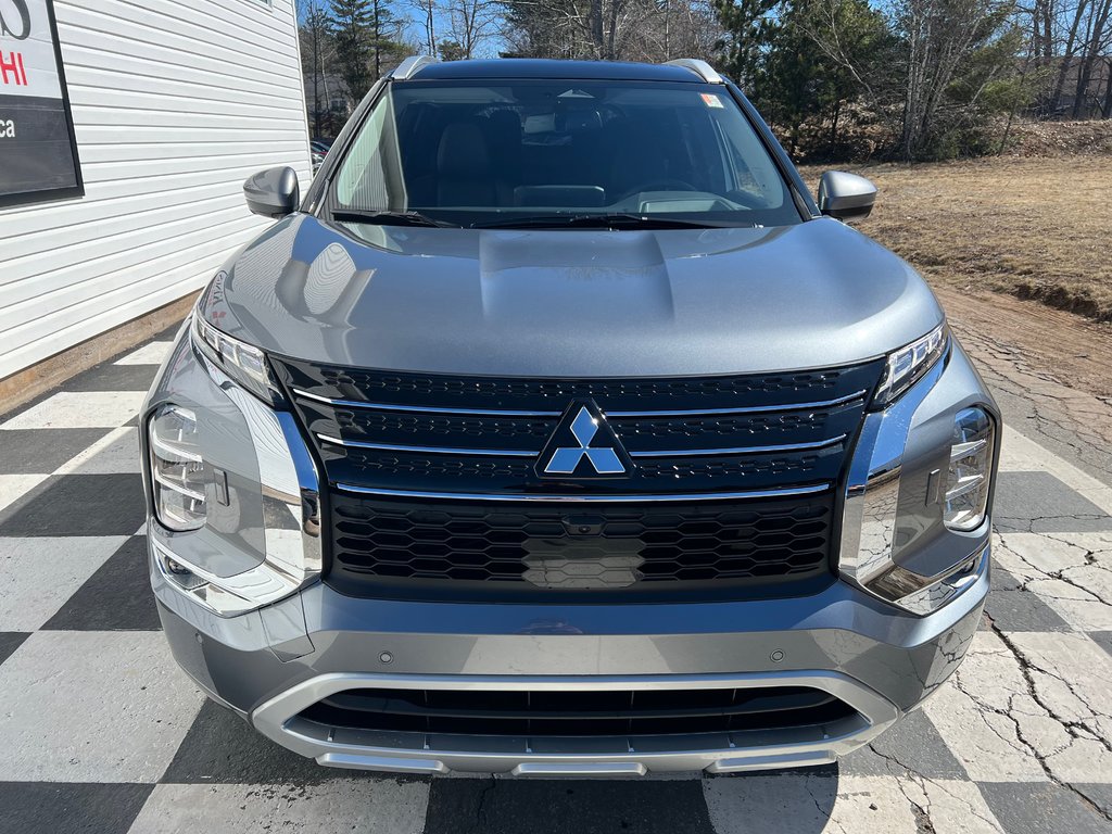 2024  Outlander GT S-AWC TWO TONE ROOF in Kentville, Nova Scotia - 2 - w1024h768px