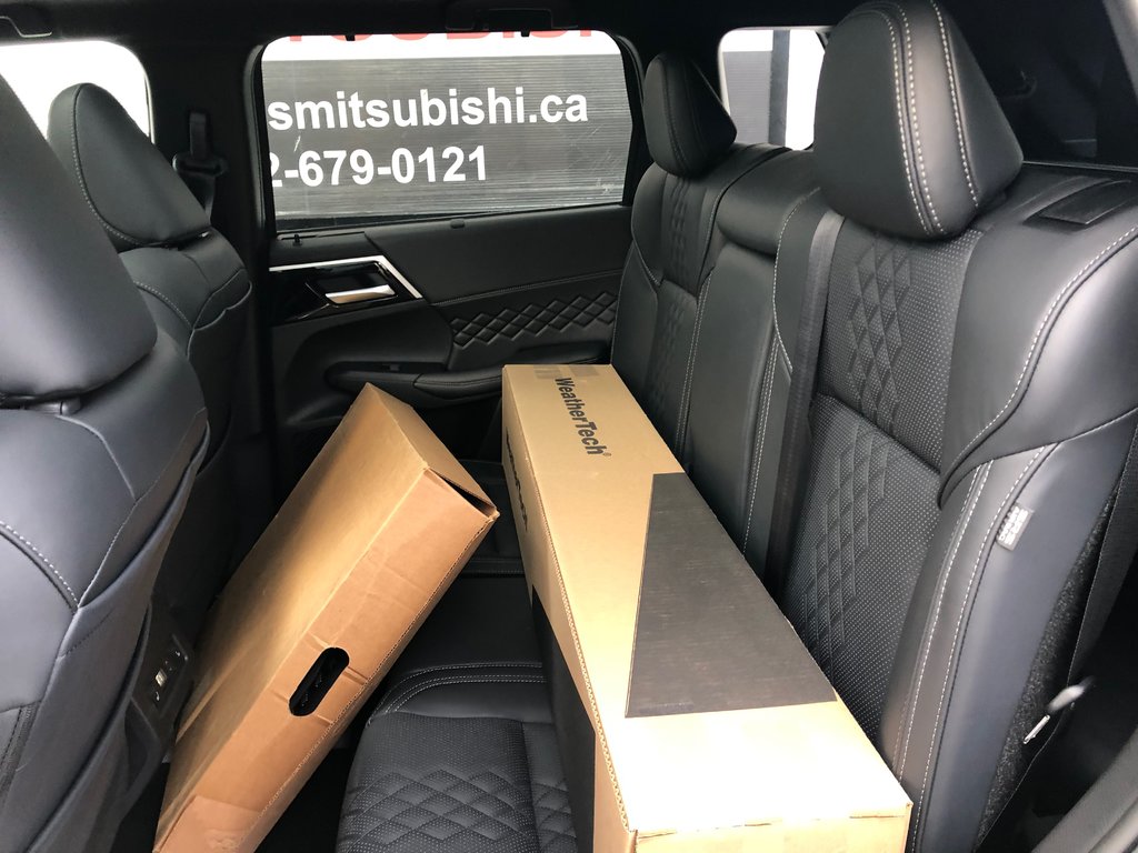 2024 Mitsubishi Outlander NOIR S-AWC TWO TONE ROOF in Kentville, Nova Scotia - 20 - w1024h768px