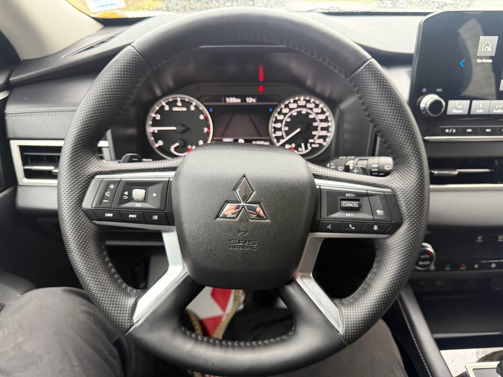 Mitsubishi Outlander LE, keyless entry, Cruise control, Bluetooth 2024 à Kentville, Nouvelle-Écosse - 10 - w1024h768px