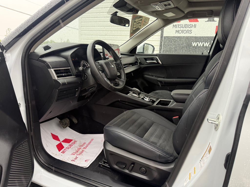 Mitsubishi Outlander LE, keyless entry, Cruise control, Bluetooth 2024 à Kentville, Nouvelle-Écosse - 9 - w1024h768px