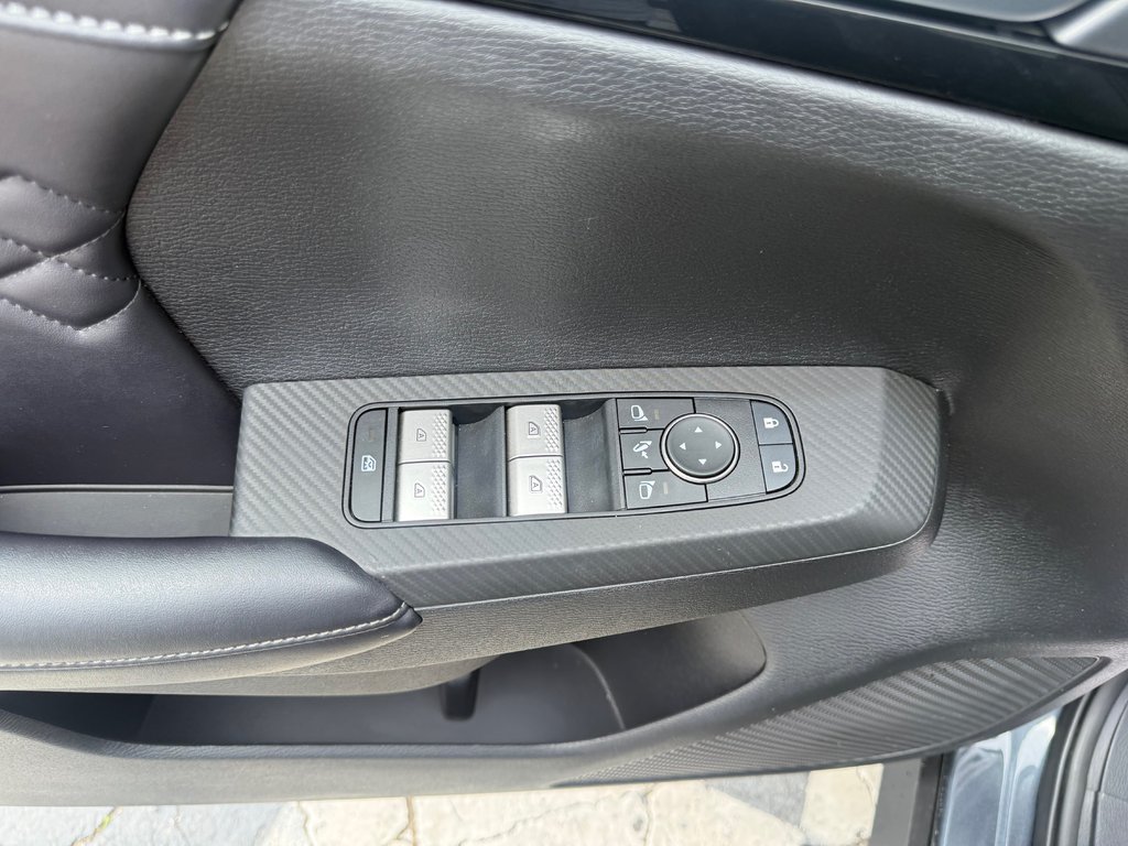 2024 Mitsubishi Outlander GT NOIR, keyless entry, backup camera, Bluetooth in COLDBROOK, Nova Scotia - 8 - w1024h768px