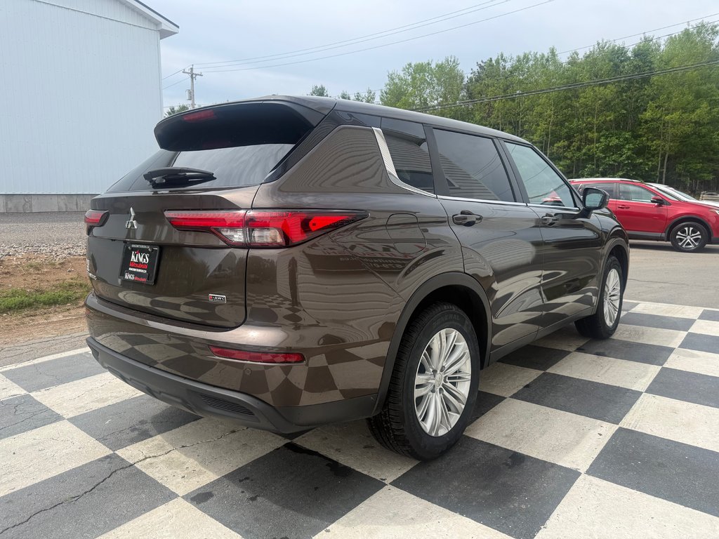 2024 Mitsubishi Outlander ES, keyless entry, backup camera, Bluetooth in COLDBROOK, Nova Scotia - 4 - w1024h768px