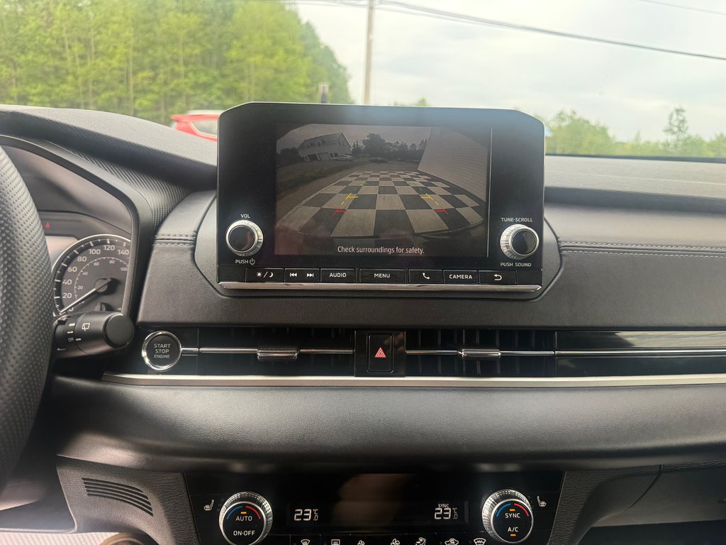 2024 Mitsubishi Outlander ES, keyless entry, backup camera, Bluetooth in COLDBROOK, Nova Scotia - 12 - w1024h768px