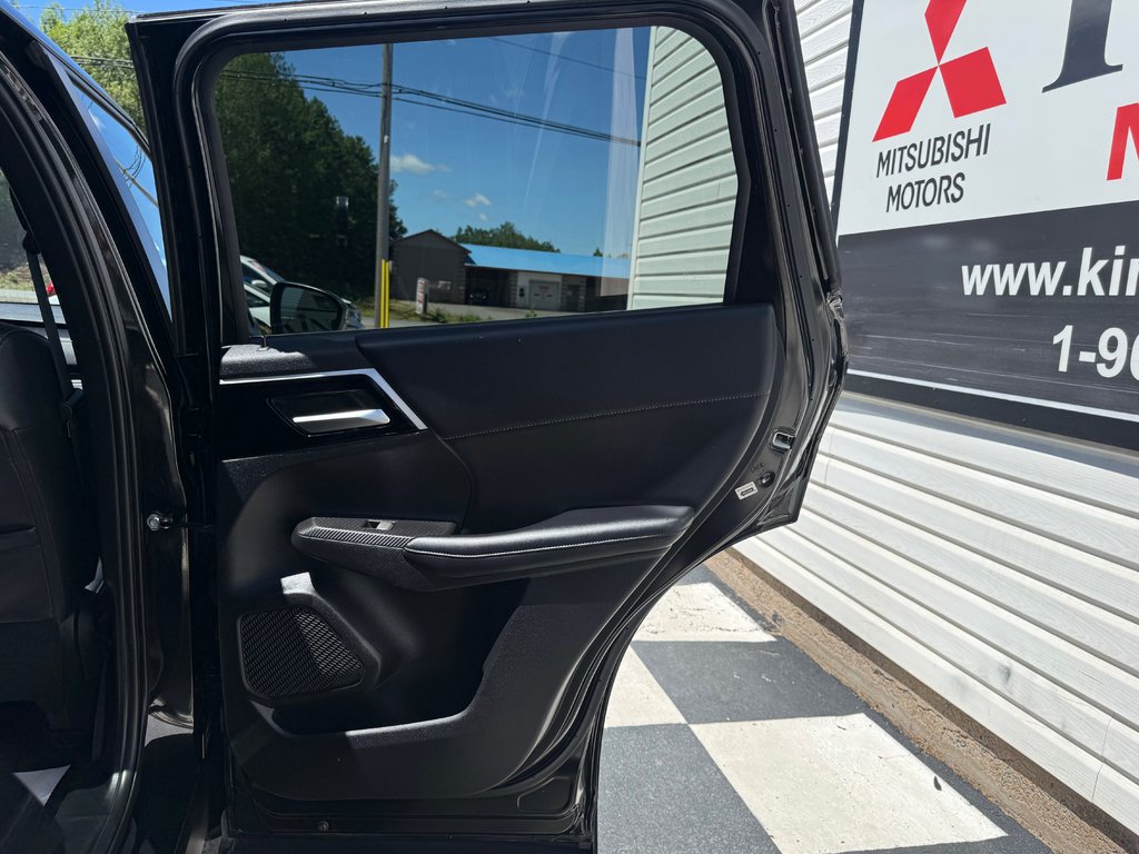 Mitsubishi Outlander LE, keyless entry, backup camera, Bluetooth 2024 à Kentville, Nouvelle-Écosse - 18 - w1024h768px