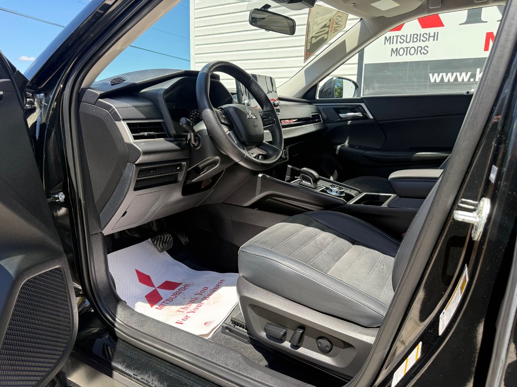 Mitsubishi Outlander LE, keyless entry, backup camera, Bluetooth 2024 à Kentville, Nouvelle-Écosse - 9 - w1024h768px