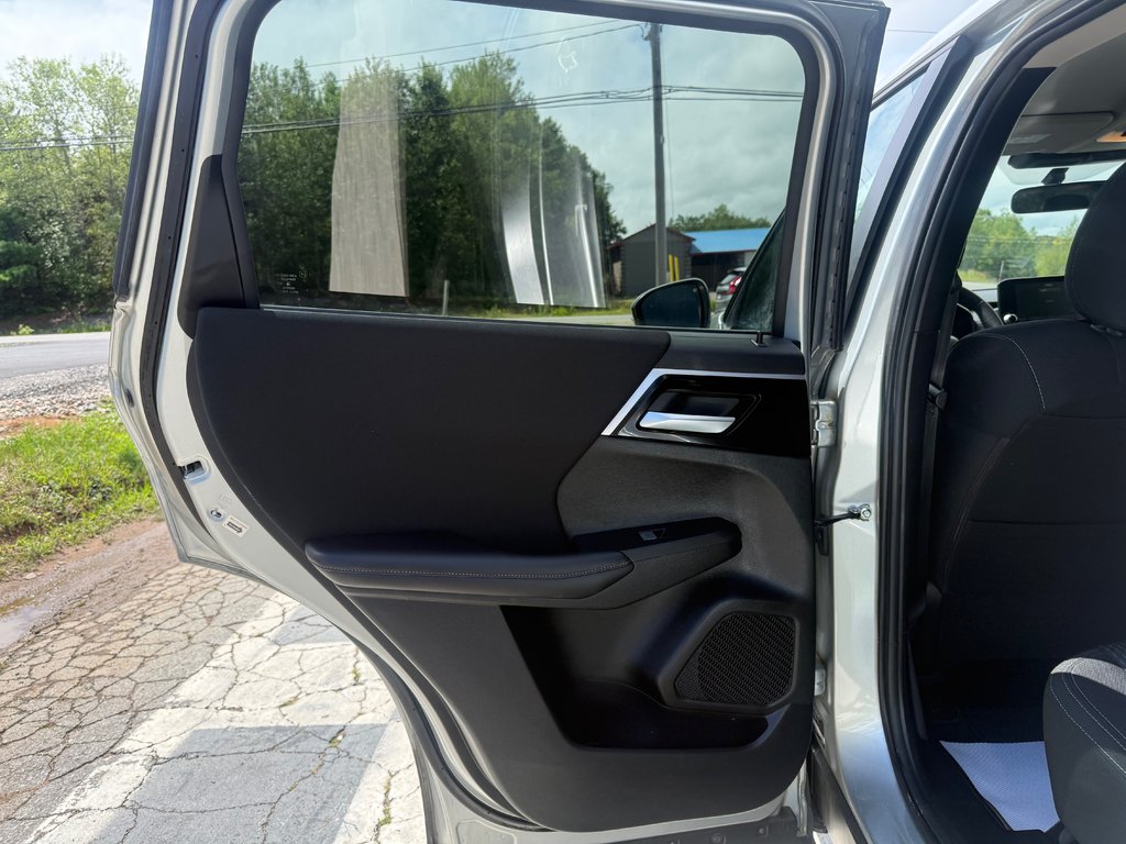 Mitsubishi Outlander ES, keyless entry, backup camera, Bluetooth 2024 à COLDBROOK, Nouvelle-Écosse - 13 - w1024h768px