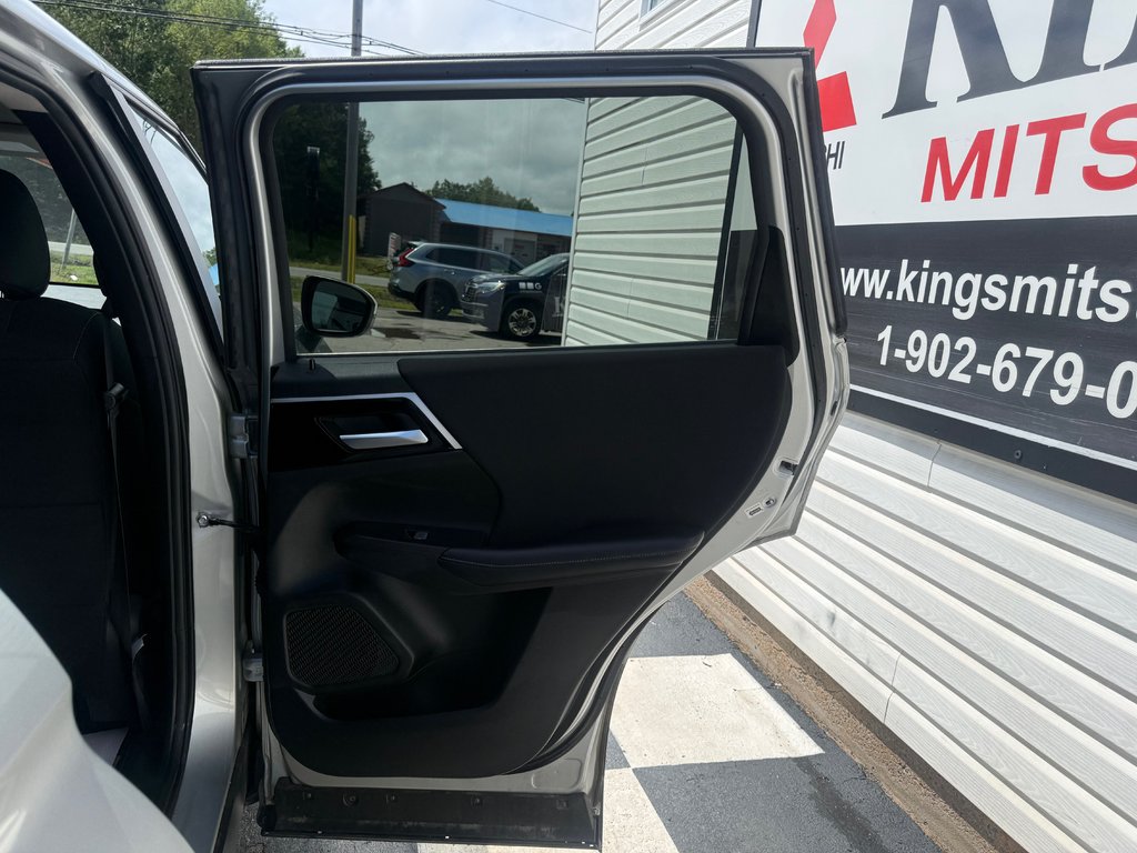 Mitsubishi Outlander ES, keyless entry, backup camera, Bluetooth 2024 à COLDBROOK, Nouvelle-Écosse - 17 - w1024h768px