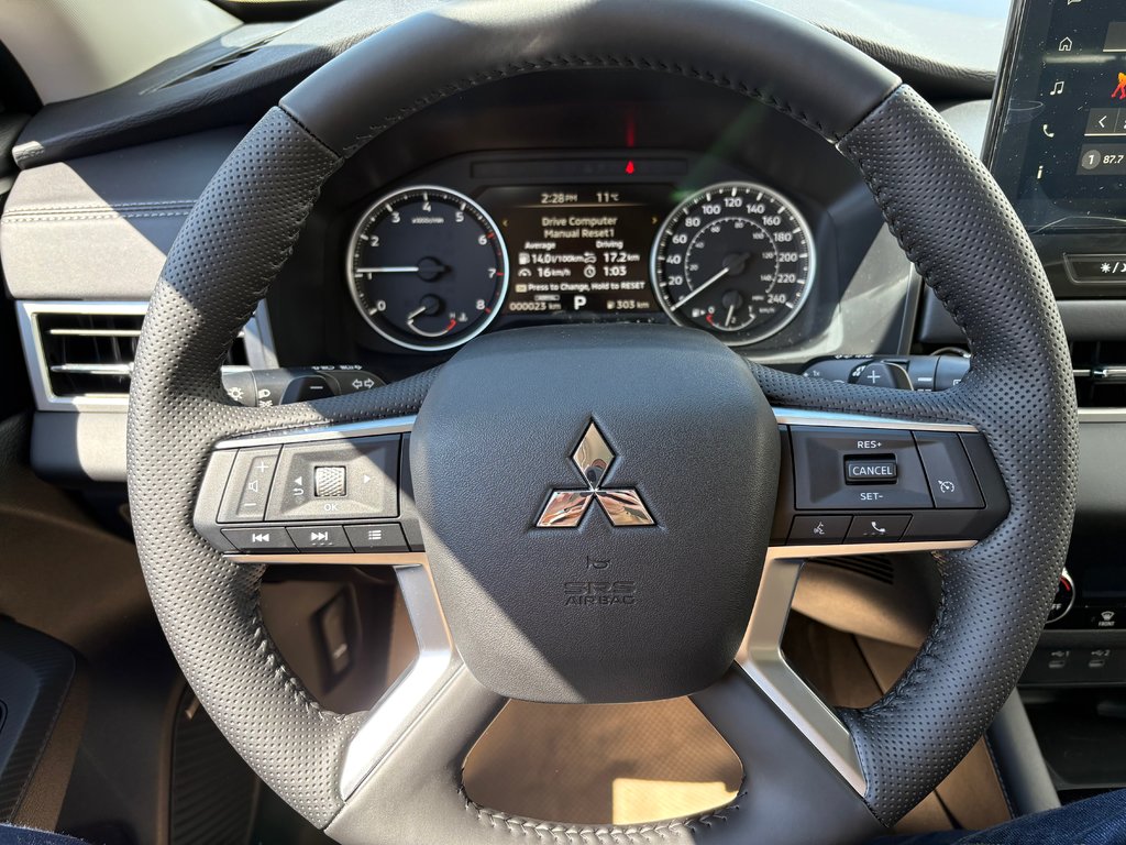 2025 Mitsubishi Outlander ES S-AWC in Kentville, Nova Scotia - 9 - w1024h768px