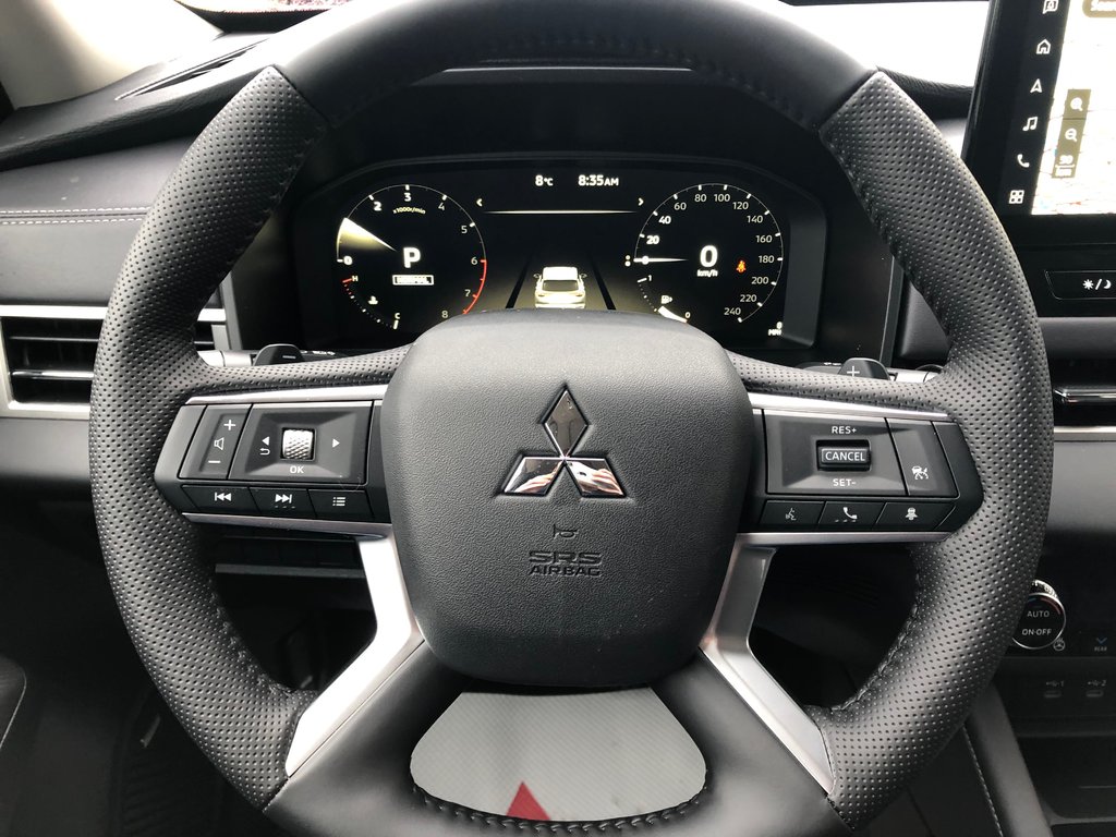 2025 Mitsubishi Outlander SEL S-AWC in Kentville, Nova Scotia - 10 - w1024h768px
