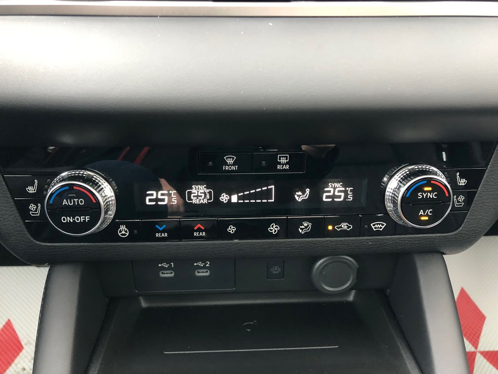 2025 Mitsubishi Outlander SEL S-AWC in Kentville, Nova Scotia - 15 - w1024h768px
