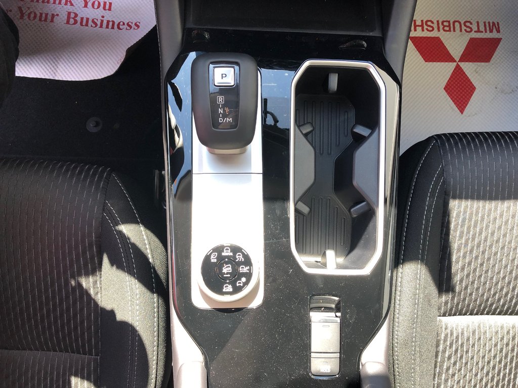 2025 Mitsubishi Outlander ES S-AWC in Kentville, Nova Scotia - 16 - w1024h768px