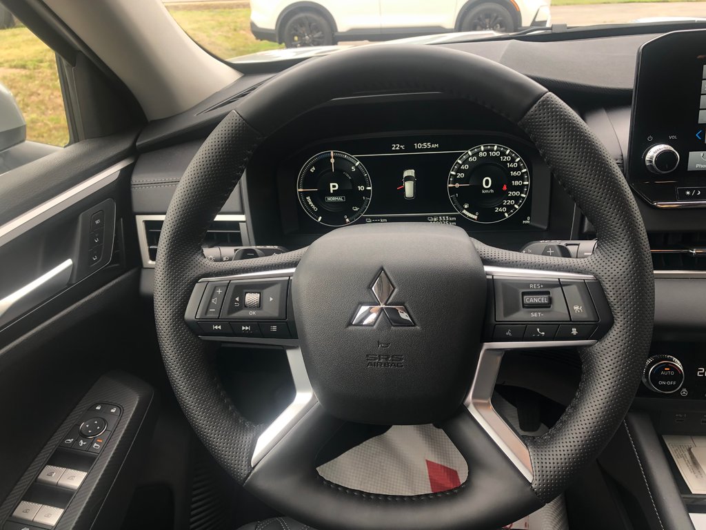 2025 Mitsubishi Outlander SEL S-AWC in Kentville, Nova Scotia - 11 - w1024h768px