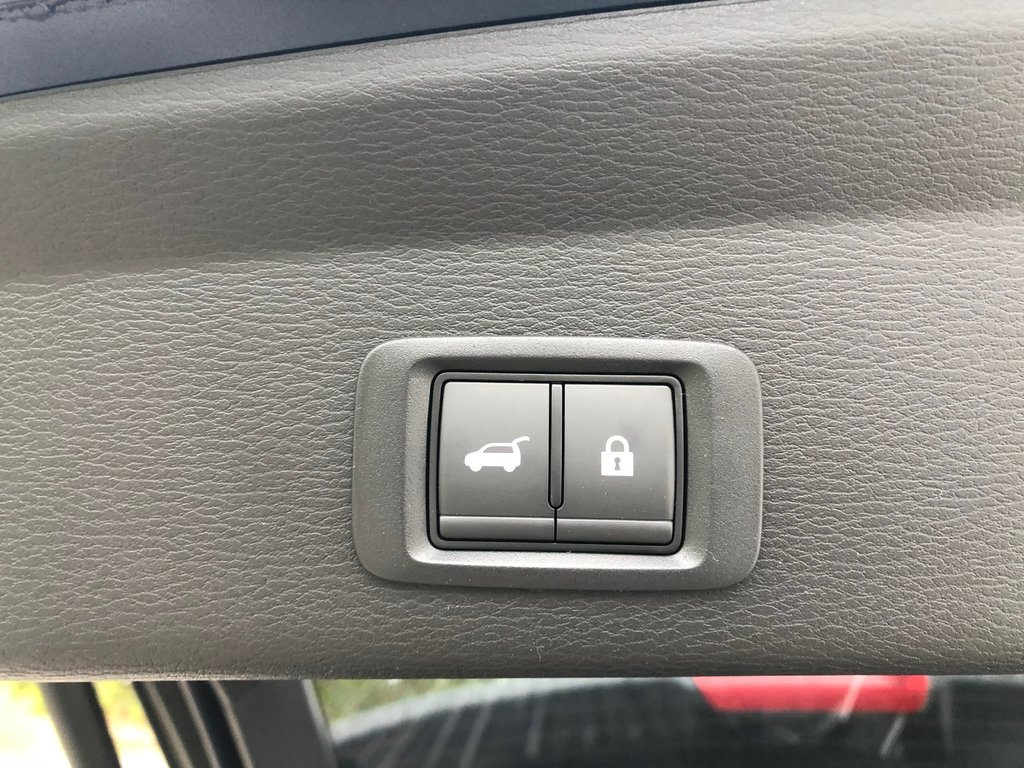 2025 Mitsubishi Outlander SEL S-AWC in Kentville, Nova Scotia - 24 - w1024h768px